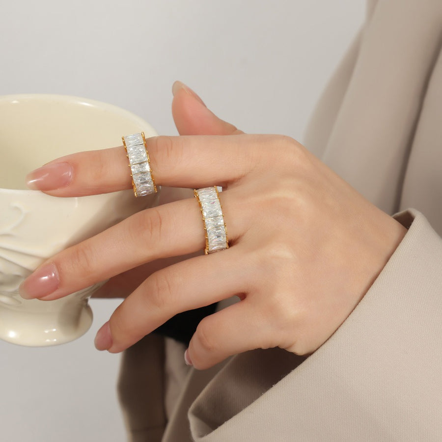 Petite Baguette Ring